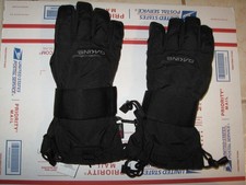 NEW Dakine Wristguard Ski Gloves Black snowboard skiing wrist guard SIZE S 7.5