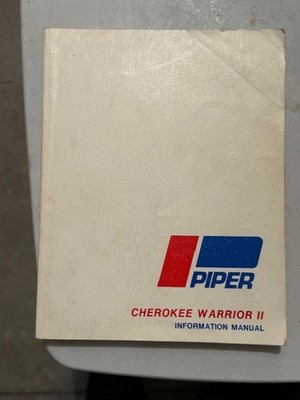 Piper Cherokee Warrior II Pilot Aircraft Airplane Operating Manual 1976
