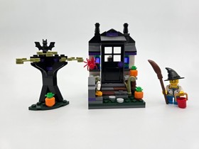 LEGO 40122 Seasonal Trick or Treat Halloween Set & Instructions