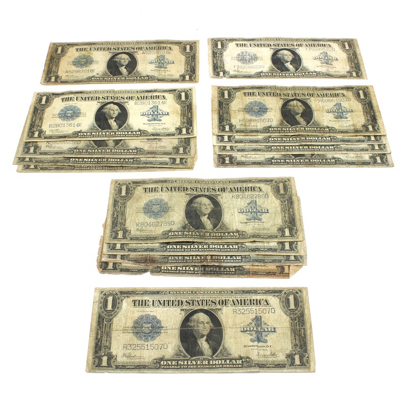 1923 $1 Horse Blanket Large Silver Certificates No Reserve Lot of 15 #C926-3