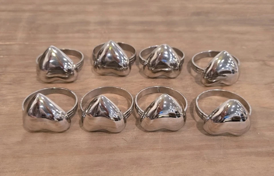 Juego de 8 servilleteros de acero inoxidable en forma de corazón Foto 3 de 3