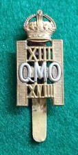 ORIGINAL 13/ 18TH QUEEN MARYS OWN HUSSARS CAP BADGE. SCARCE