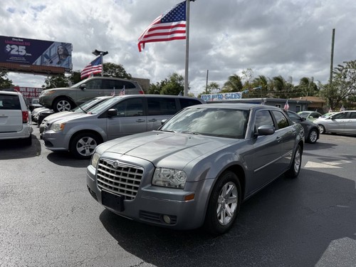 2006 Chrysler 300 Touring 4dr Sedan