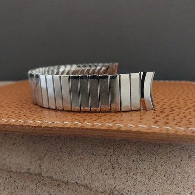 Vintage 5/8'' 1960s Stainless Steel Kreisler Classic Stretch Unused Watch Band
