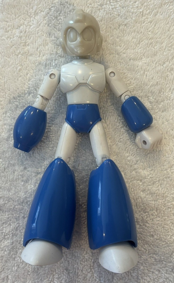 ロックマン　Mega Man　ファミコン　フィギュア　CAPCOM　プラモデル ロックマン Mega Man ファミコン フィギュア CAPCOM プラモデル
