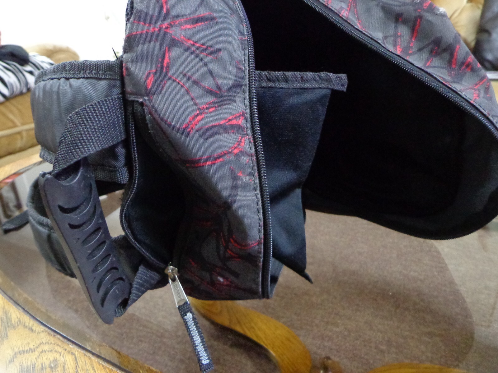 Eastsport Backpack Size Large - image 14