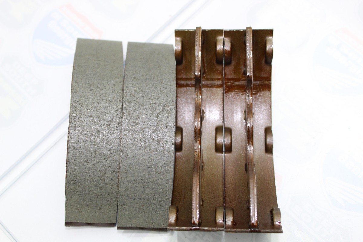 C入門 8943706370 8-94370637-0 Rear Crankshaft Oil Seal 104*139*13
