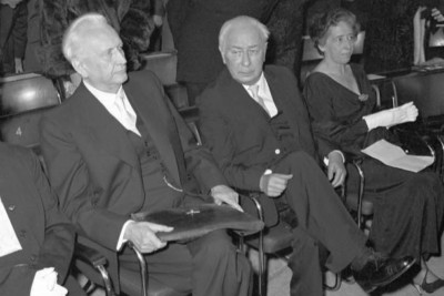 Deutscher Psychiater Philosoph Karl Jaspers empfängt Frieden PR- 1958 4x6 Foto