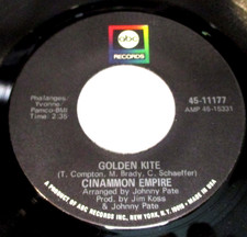 CINAMMON EMPIRE GARGE PSYCH 45 GOLDEN KITE/IT'S GOOD IT'S GOOD