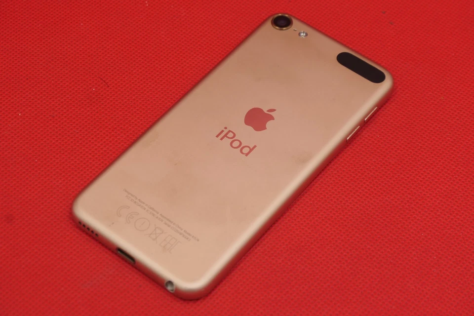 Apple iPod Touch 6th Generation Gold White 16GB Bluetooth MKH02BT/A A1574 - Image 3 of 4