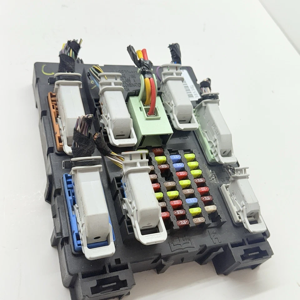 2014 FORD FOCUS ESCAPE L4 BODY CONTROL MODULE BCM BCU DV6T-14A073-JD OEM - Image 2 of 4