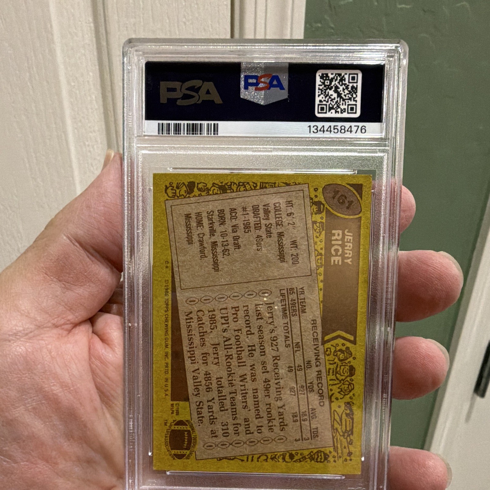 Topps 1986 Jerry Rice Rookie #161 C* Copyright Line 49ers PSA Graded 134458476 view 2