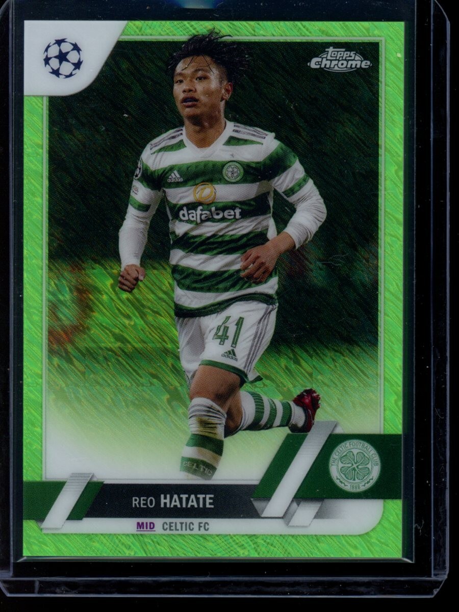 Reo Hatate 2022-23 Topps Chrome UEFA Club Green Shimmer Refractor