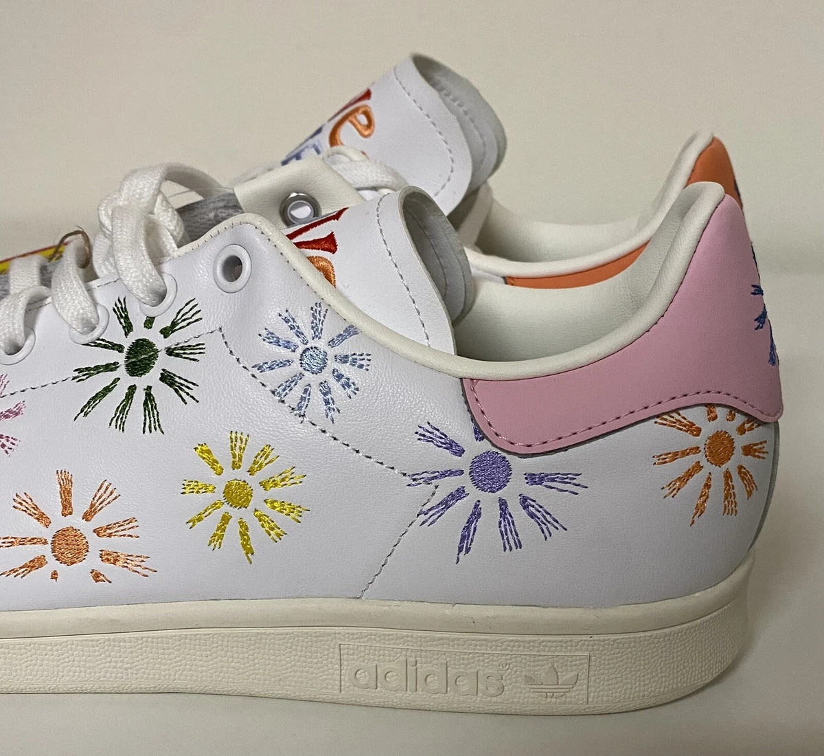 stan smith white multicolor