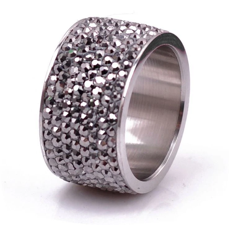 Anillo de eternidad para mujer 10 micro pavé 8 filas gris hematita acero inoxidable Foto 2 de 4