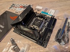 ASUS ROG STRIX B650E-I GAMING WIFI - Mainboar...