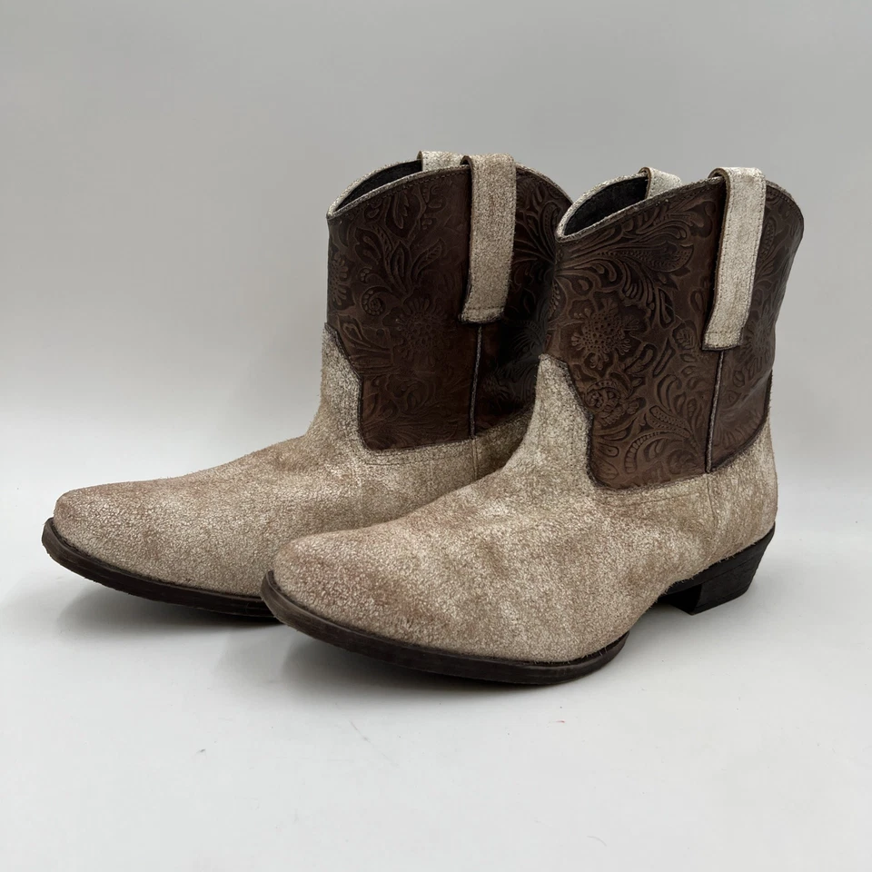 Roper Dusty Embossed Snip Toe Booties Womens Size 11 Beige Casual Boots EUC - Image 2 of 4