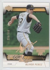 2005 Upper Deck Pro Sigs Gold 220/350 Oliver Perez #70 0o9
