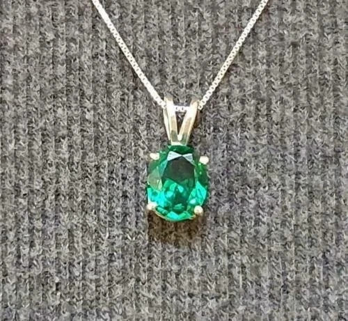 Green Oval cut 21 Ct+Natural Sapphire Certified 925 Solid Silver PendantGemstone - Picture 3 of 5