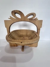 Bonnie And Pop Collapsing Wooden Fruit Basket Bow Design