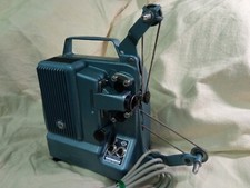 Bauer T10 Projector