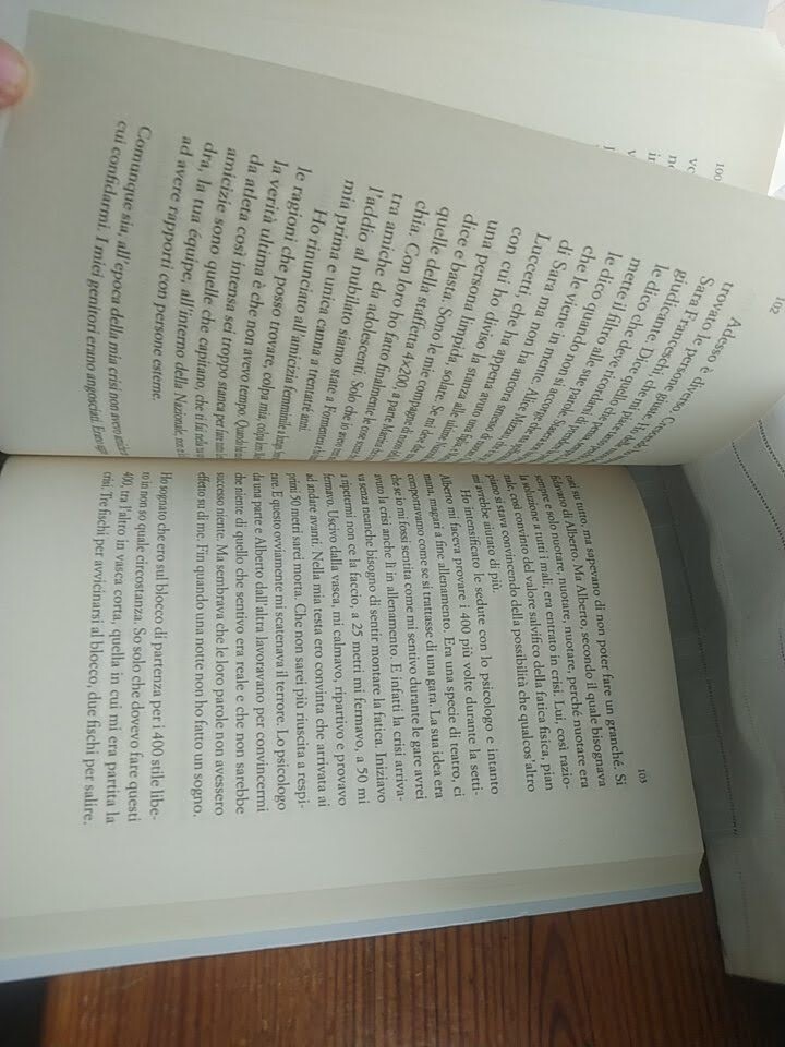 Foto 7 di 9