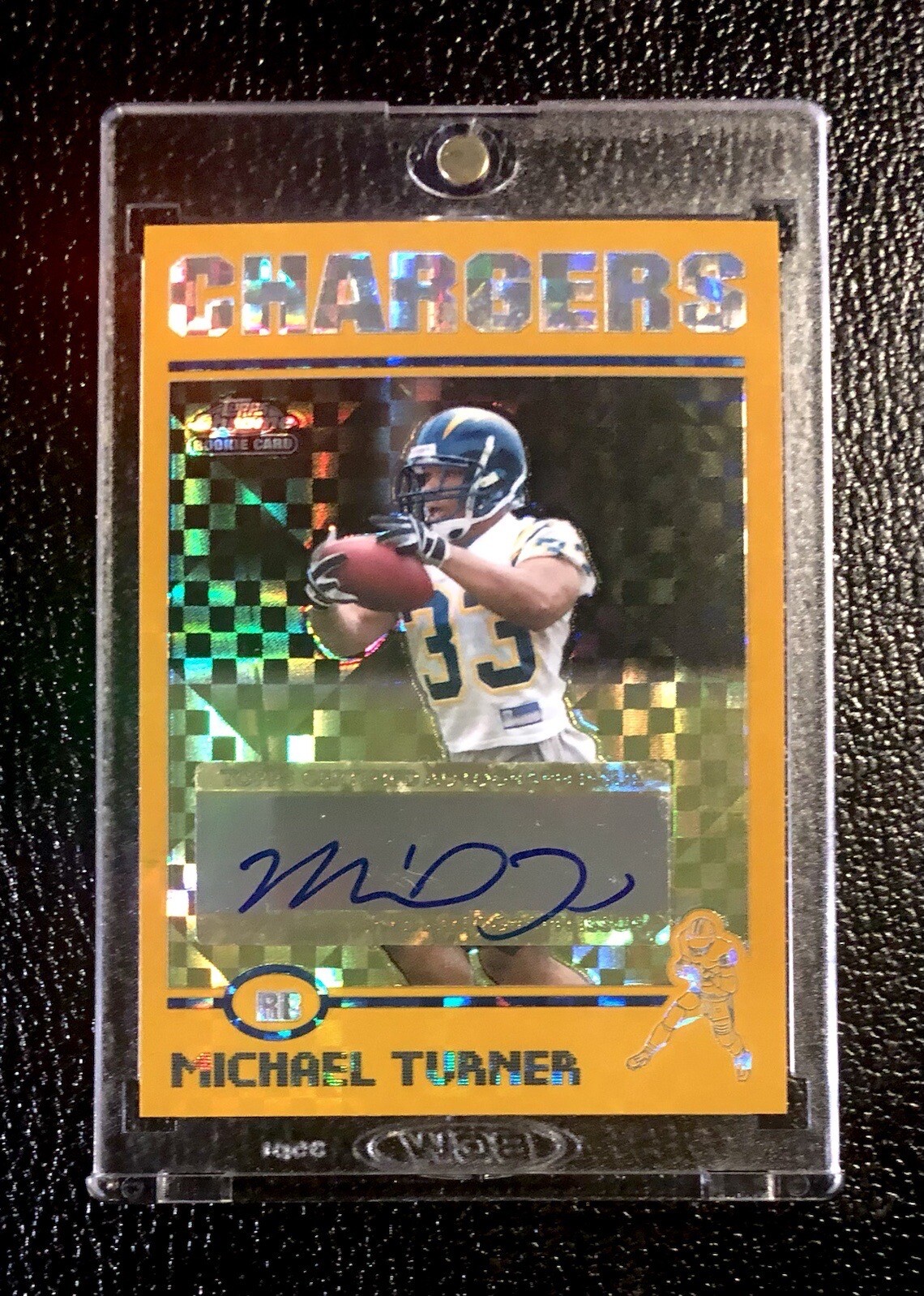 Michael Turner Topps Chrome #203 Gold Xfractor