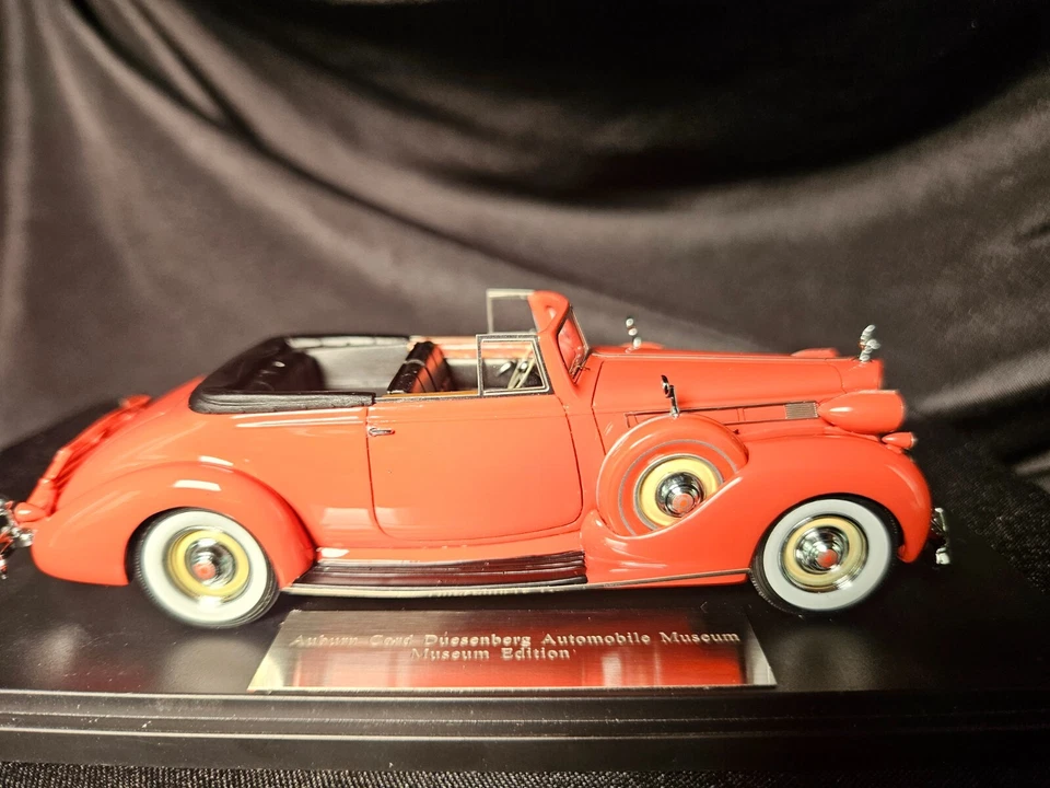 Automodello 1938 Packard Twelve Convertible Victoria 1:43 Scale Inv. #4247 - Image 3 of 4