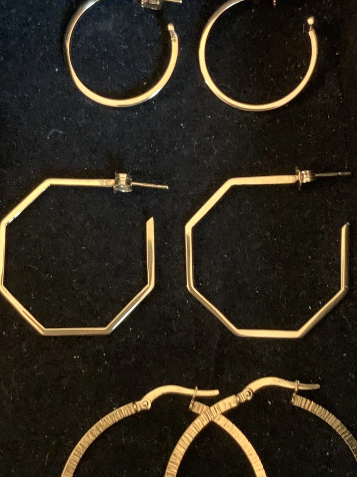 Pendientes octogonales de oro de 14k del Nilo Azul Foto 4 de 4