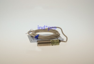 E3F3-D12M metal cylindrical diffuse reflection photoelectric switch