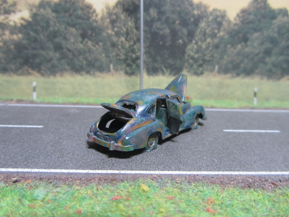 Opel Kapitän 1951 Scheunenfund Autowrack Schrottplatz Patina 1:87 H0 HO UNIKAT - Bild 4 von 4