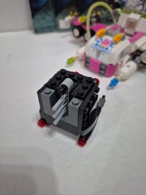 The LEGO MOVIE ICE CREAM MACHINE (70804), NOT Complete, w/instructions & figures