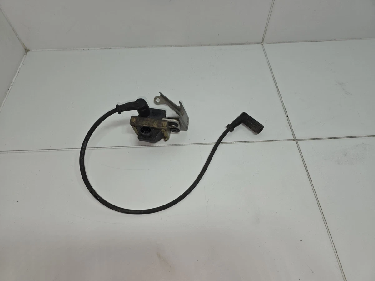 PLAQUE D'APPUI YAMAHA Majesty 400 2004 2008 EUR 15,00 - FR PLAQUE D'APPUI YAMAHA Majesty 400 2004 2008 EUR 15,00 - FR