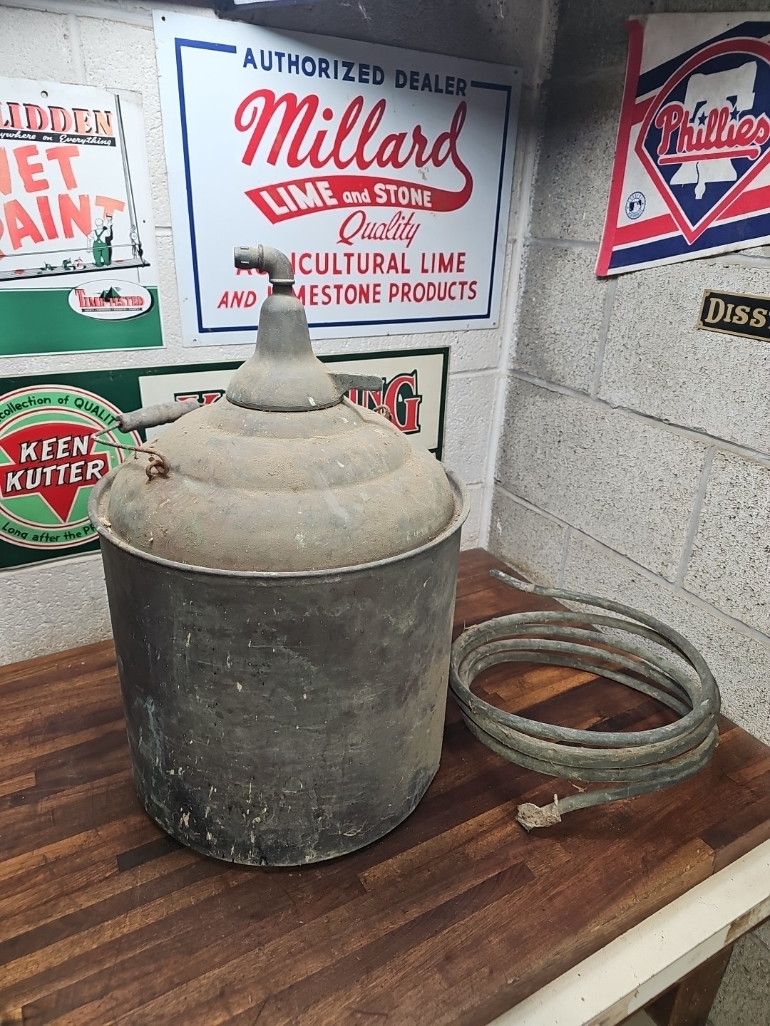 J6- Antique Copper Moonshine Still - Farm Fresh