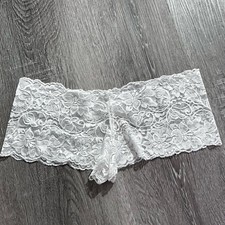 Cheeky white lace boy short panty size large