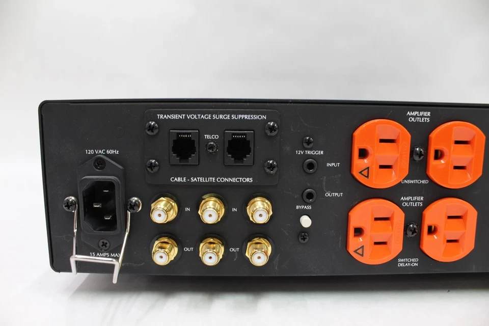 Furman Elite-15 PFi Linear Power Conditioner - Image 4 of 4