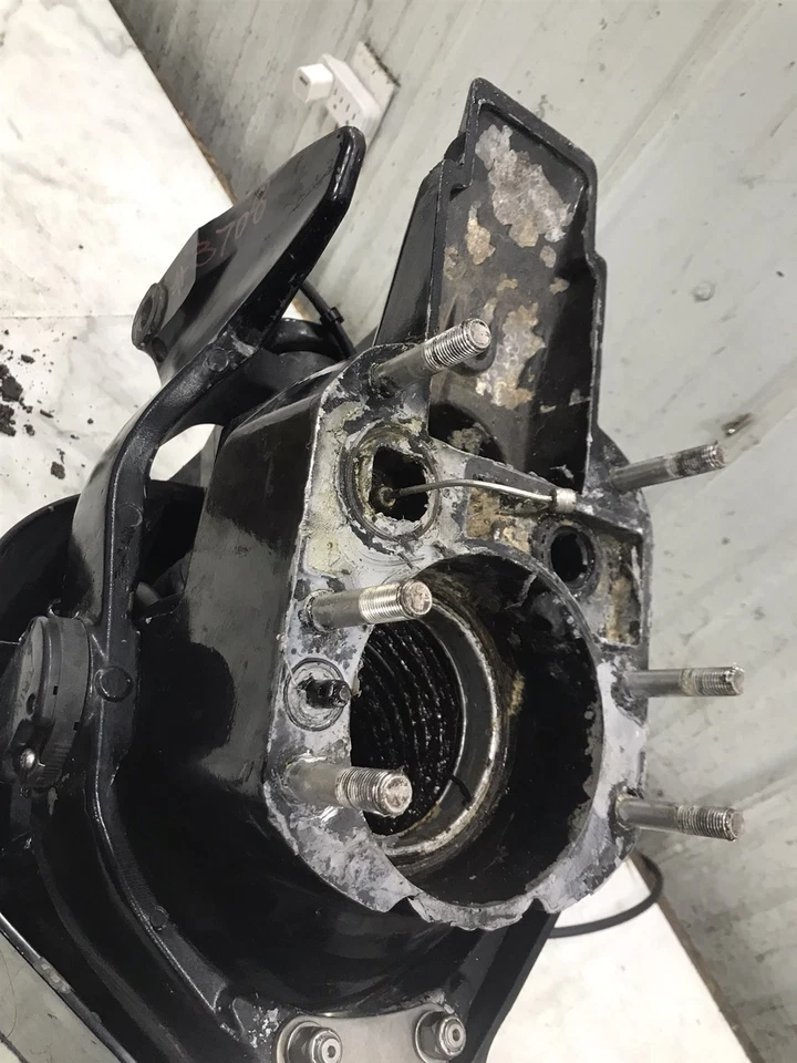 Mercury marine MerCruiser Bravo 1 2 3 out drive outdrive mount gimbal housing - Image 4 of 4