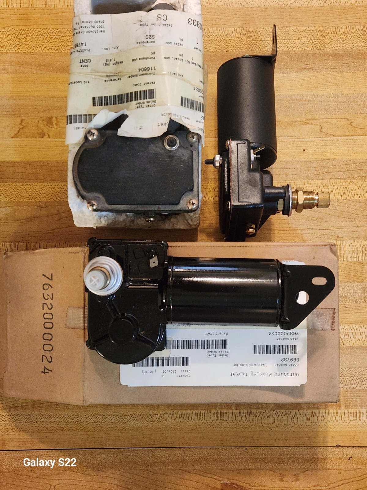 3 For-Sale, Bosch 7632000024, WWF12C19-1010 Wiper Motor New