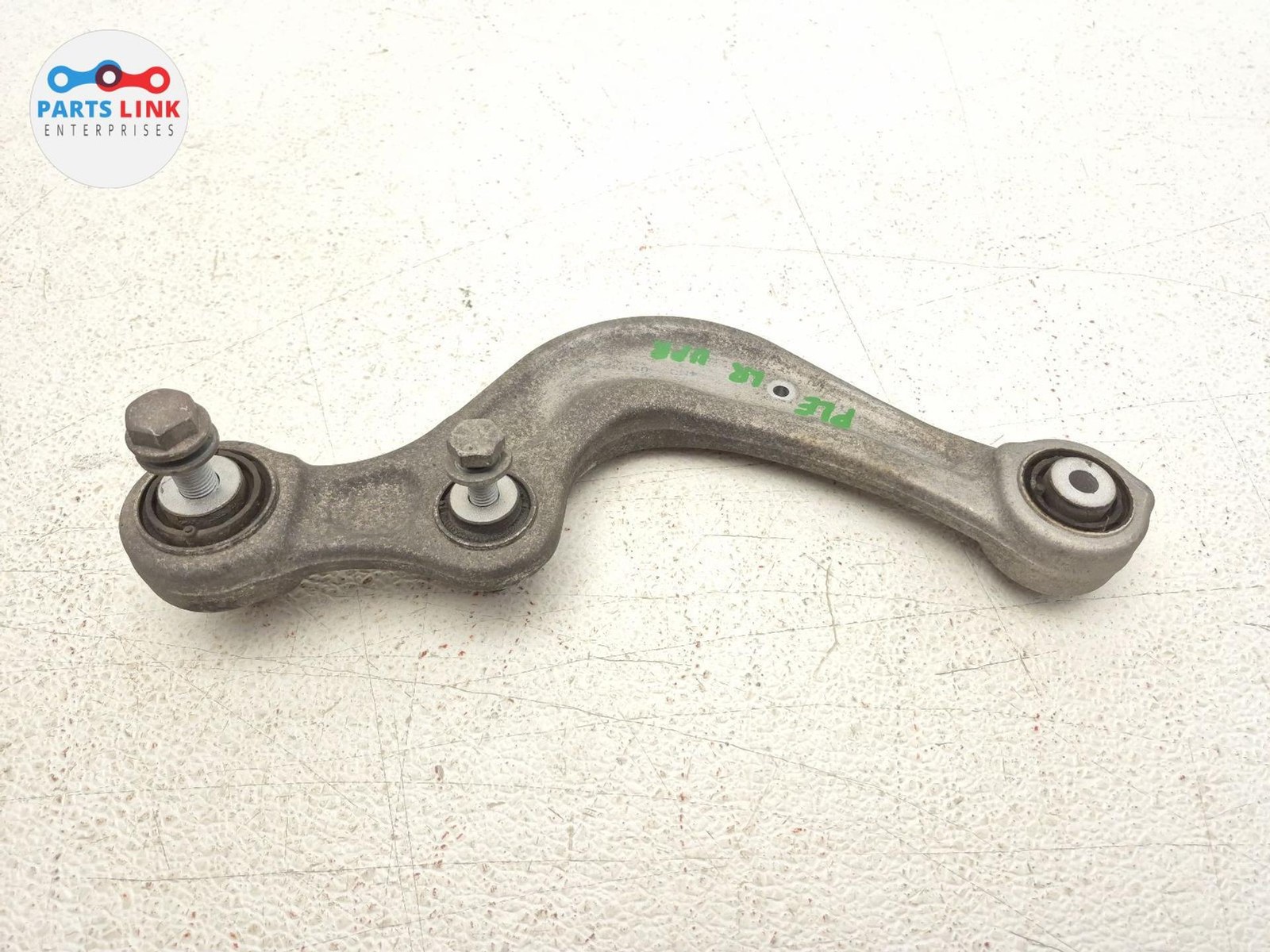 2016-20 BENTLEY BENTAYGA REAR LEFT UPPER CONTROL ARM DRIVER SIDE GENUINE OEM 636