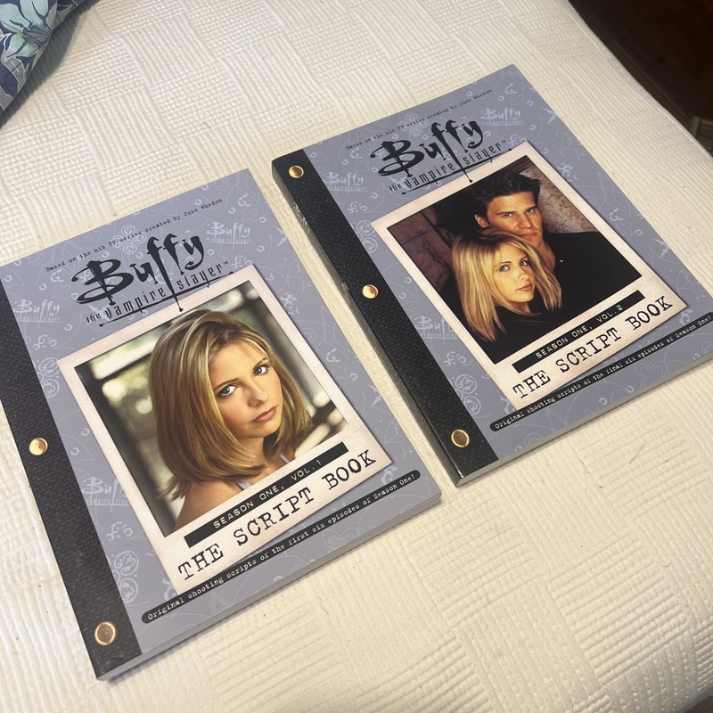 Buffy the Vampire Slayer The Script Book - Season One - Vol 1 and 2