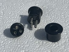 2 x Bulgin 3-Prong Plug Mains or 12VAC for Rank Tutor2 Projector Meteor ETC