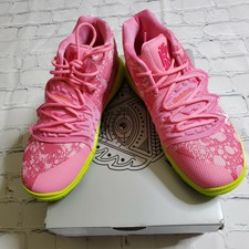spongebob kyrie size 3