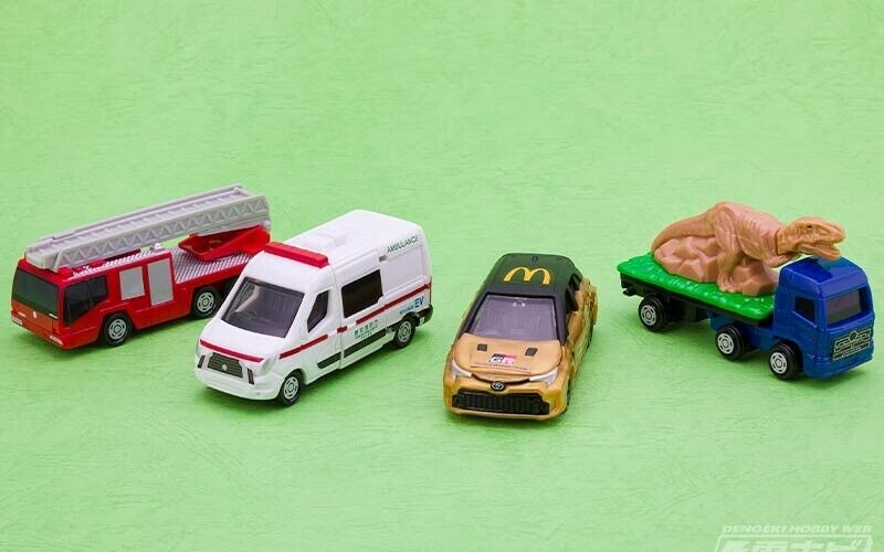 マクドナルドミニカー Takara Tomy / Tomica Nissan Fairlade Z / McDonald Happy Meal Toy