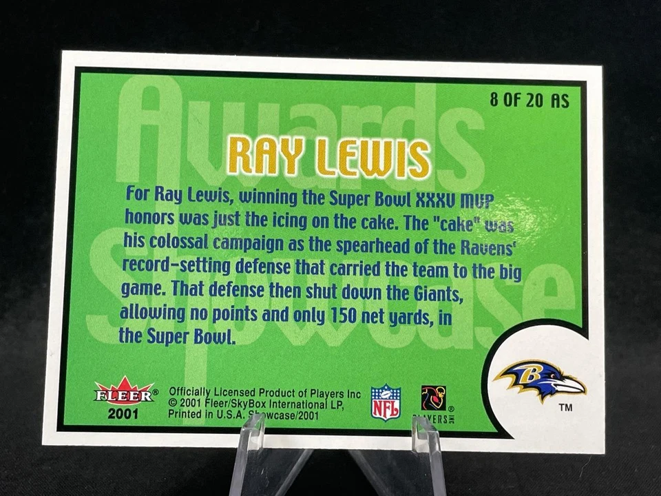 2001 FLEER SHOWCASE RAY LEWIS #8 ROOKIE AWARDS SHOWCASE BALTIMORE RAVENS RC - Image 2 of 2