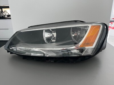 2011-2016 VOLKSWAGEN JETTA Front Left Driver Side Headlight 1EL 010 395-05 OEM