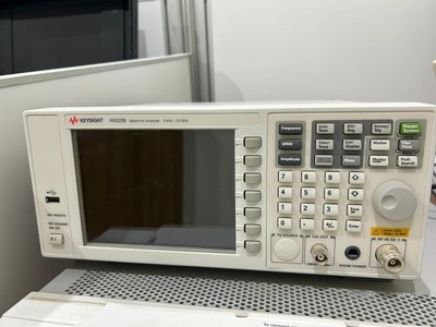 KEYSIGHT Agilent N9320B 9 kHz to 3 GHz Spectrum Analyzer