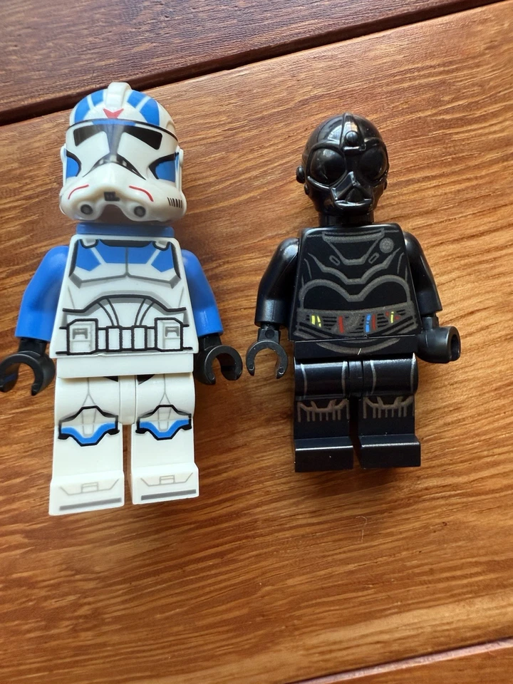 Lote de minifiguras LEGO STAR WARS. 12 minifiguras. (desde 75300, 75297, 75280, +). Foto 4 de 4