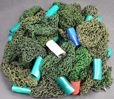 DDR NVA MdI Konvolut 30 Stück Tarnnetz Stahlhelm mit Haken Depotbestand 9301