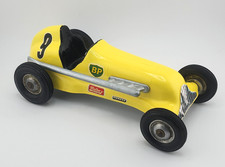 VINTAGE L M COX THIMBLE DROME SPECIAL YELLOW 9 No Motor