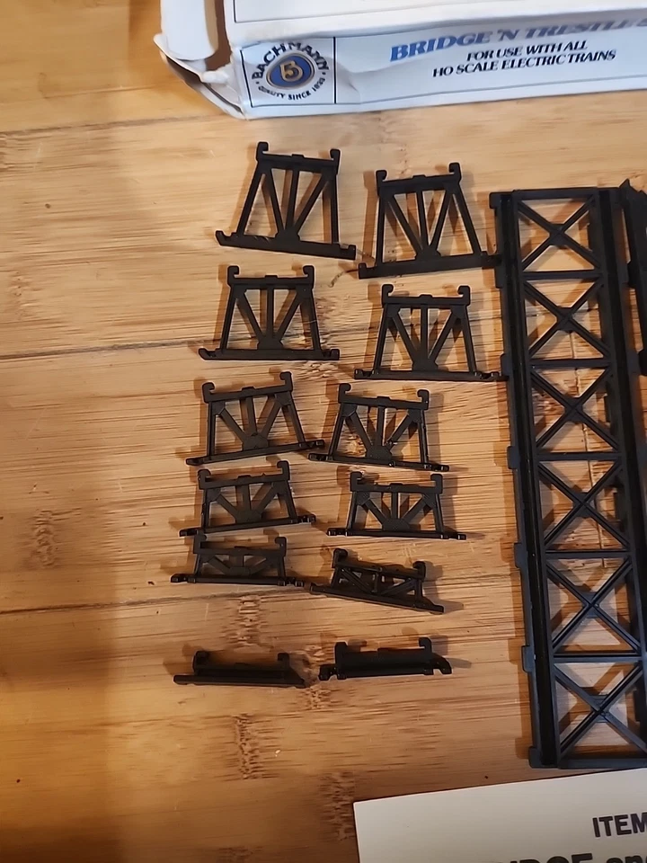 Bachmann HO Scale Trestle and Bridge Set 2924 For Train Set Layout 1 Piece Gone - Image 2 of 4